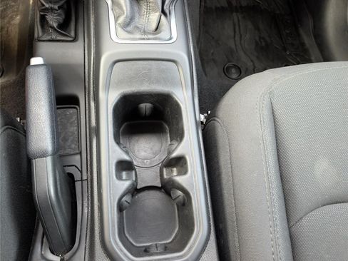 Used 2022 Jeep Wrangler Unlimited Sport AWD/4WD image 22