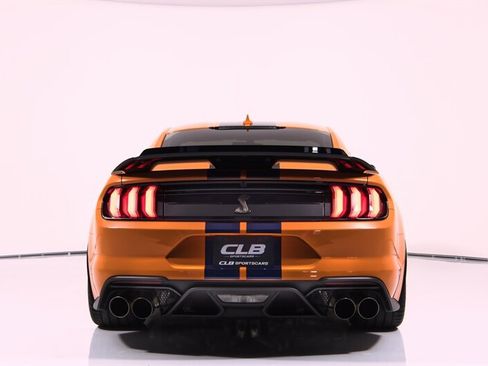 Used 2020 Ford Mustang Shelby GT500 w/ Technology Package RWD image 11