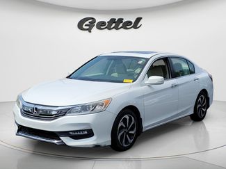 Used 2017 Honda Accord EX video 1