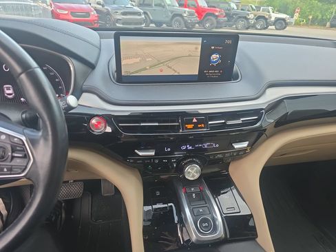 Used 2023 Acura MDX SH-AWD w/ Technology Package image 22