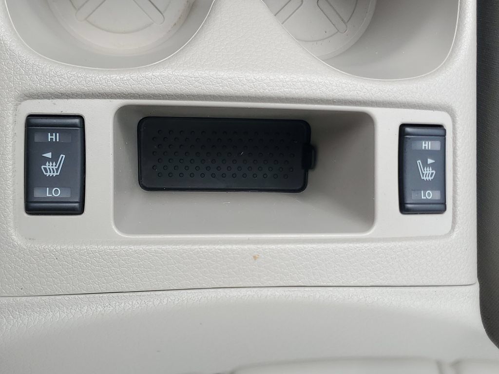 Certified 2020 Nissan Rogue Sport SL w/ Premium Package FWD image 25