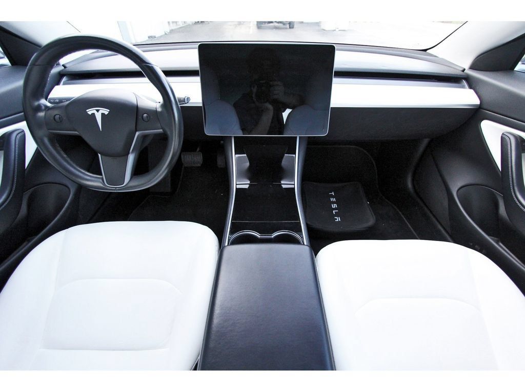 Used 2018 Tesla Model 3 Performance AWD/4WD image 10