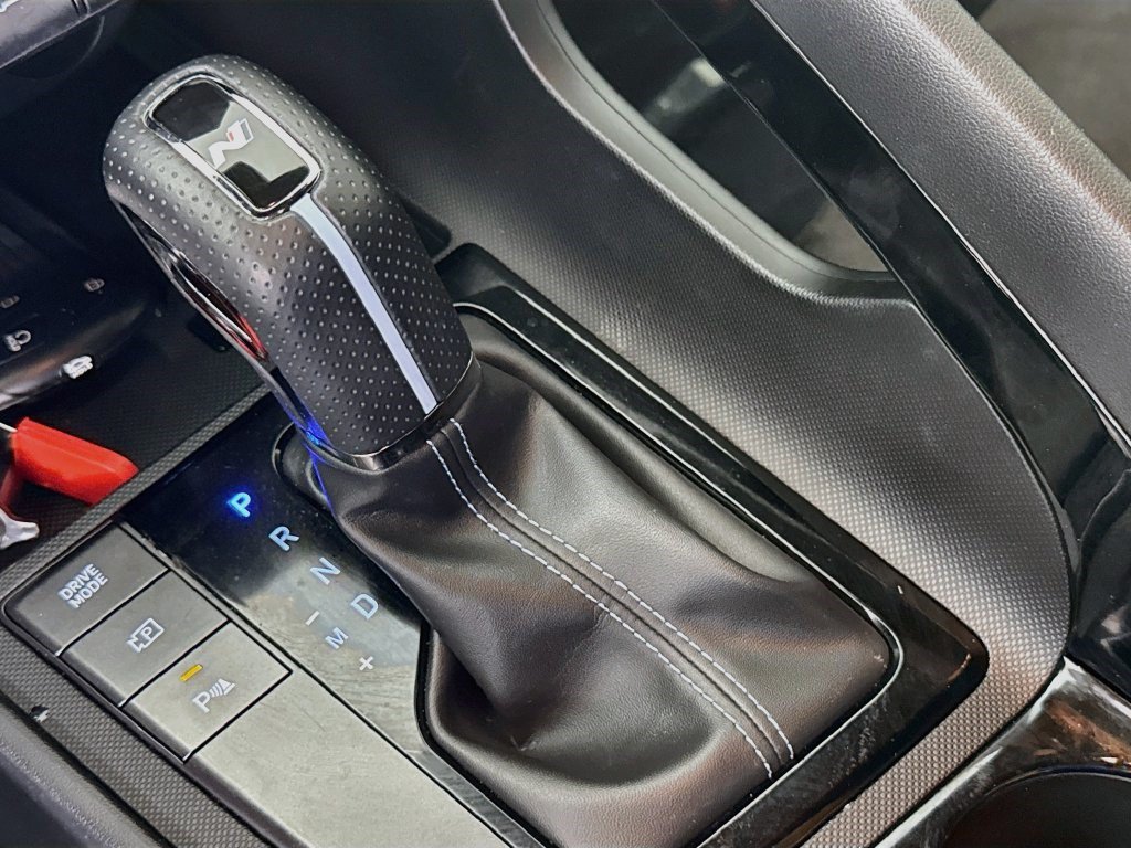 Used 2025 Hyundai Elantra N FWD image 19