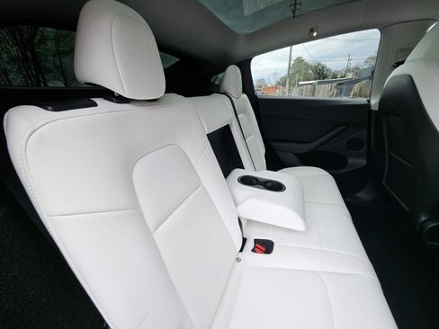 Used 2023 Tesla Model Y Long Range image 64