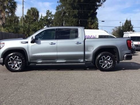 Used 2023 GMC Sierra 1500 SLT w/ SLT Premium Package image 8