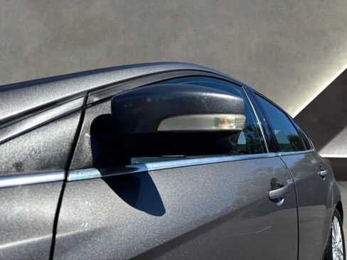Used 2012 Ford Focus SEL FWD image 14