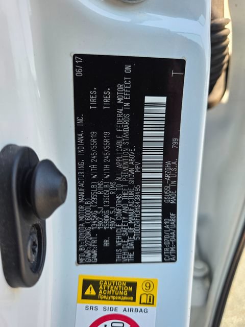 Used 2017 Toyota Highlander Limited AWD/4WD image 30
