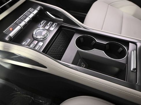 New 2026 Lincoln Nautilus Premier w/ Equipment Group 102A AWD/4WD image 31
