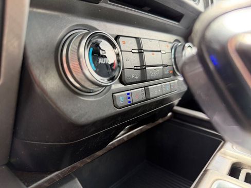Used 2018 Ford F150 Limited AWD/4WD image 32