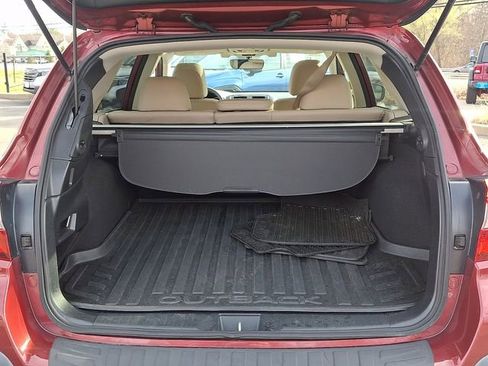 Used 2018 Subaru Outback 2.5i Limited image 30