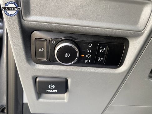 Used 2024 Ford F150 XLT image 25