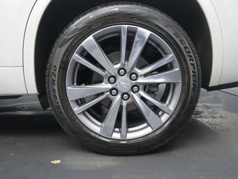 Used 2020 Cadillac XT6 Premium Luxury image 10