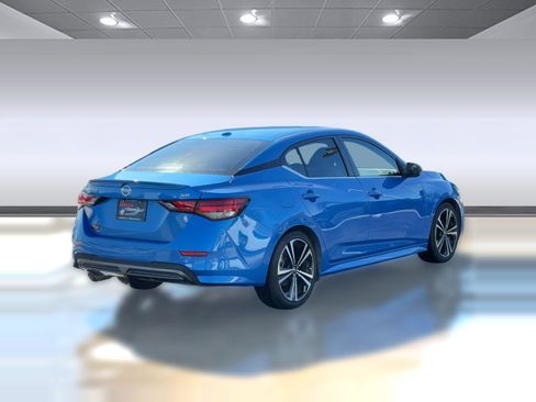 Used 2023 Nissan Sentra SR w/ Electronics Package image 9