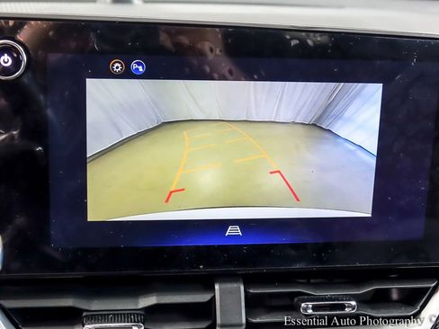 Used 2026 Chevrolet Equinox LT w/ LPO, Floor Liner Package FWD image 16