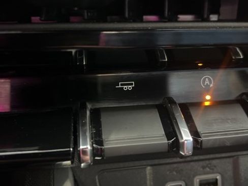 Used 2023 Chevrolet Colorado LT w/ LT Convenience Package III image 11