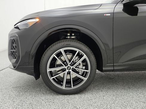 New 2026 Audi Q5 Premium Plus AWD/4WD image 13