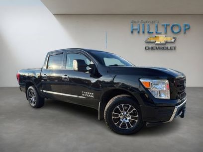 Used 2021 Nissan Titan SV w/ SV Convenience Package