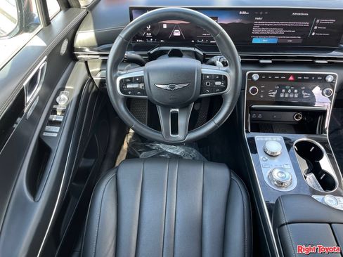 Used 2025 Genesis GV80 2.5T Standard AWD/4WD image 16