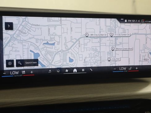 Used 2025 BMW i4 xDrive40i w/ Parking Assistance Package AWD/4WD image 9