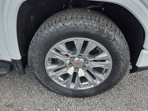 New 2026 GMC Sierra 1500 Denali w/ Technology Package image 32
