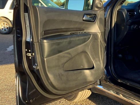 Used 2024 Dodge Durango SXT w/ 3rd Row Seating Group image 39