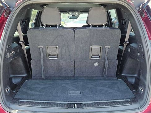 Used 2024 Jeep Grand Cherokee L Laredo RWD image 32