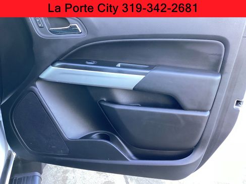 Used 2022 Chevrolet Colorado ZR2 AWD/4WD image 12