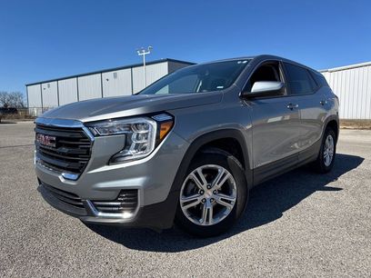 Used 2024 GMC Terrain SLE