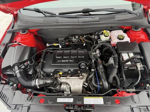 Used 2015 Chevrolet Cruze LTZ w/ Sun, Sound and Sport Package image 9