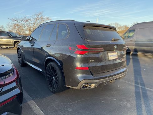 Used 2024 BMW X5 M60i image 19