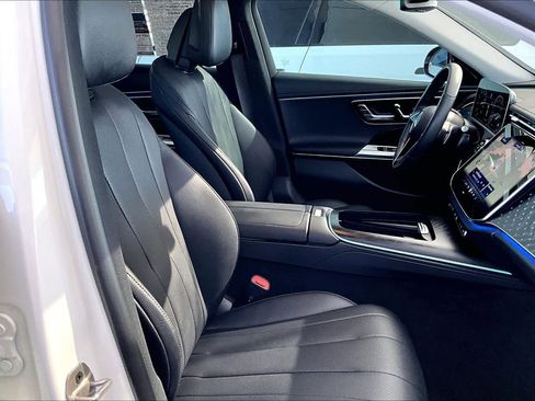 Certified 2025 Mercedes-Benz E 350 Sedan image 9