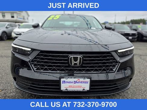 Used 2025 Honda Accord SE image 8