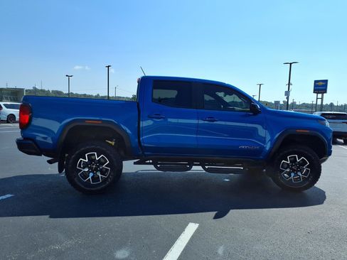 Used 2024 GMC Canyon AT4X AWD/4WD image 33