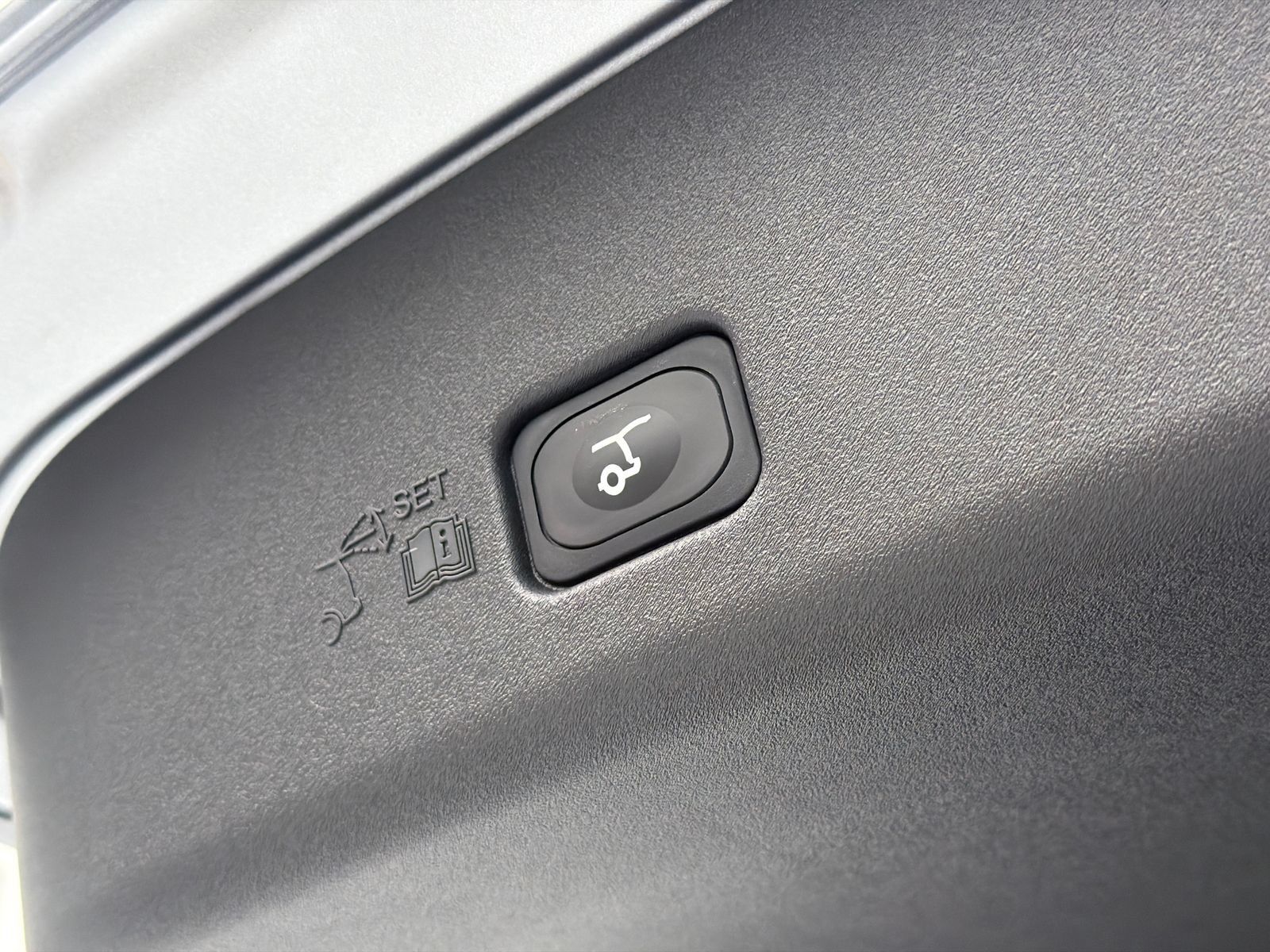 New 2026 Lincoln Nautilus Reserve AWD/4WD image 8