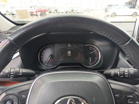 Used 2020 Toyota RAV4 Adventure image 21