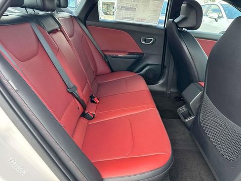 New 2026 Kia K4 GT-Line image 12