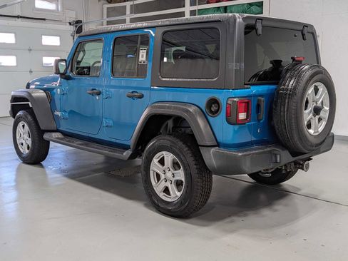 Used 2020 Jeep Wrangler Unlimited Sport S image 9