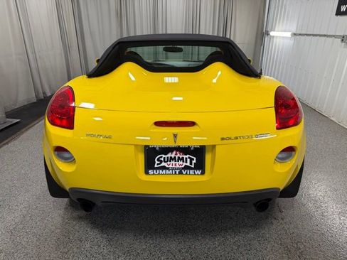 Used 2007 Pontiac Solstice GXP RWD image 9