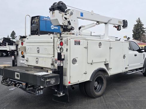 Used 2020 Ford F550 4x4 SuperCab Super Duty image 6