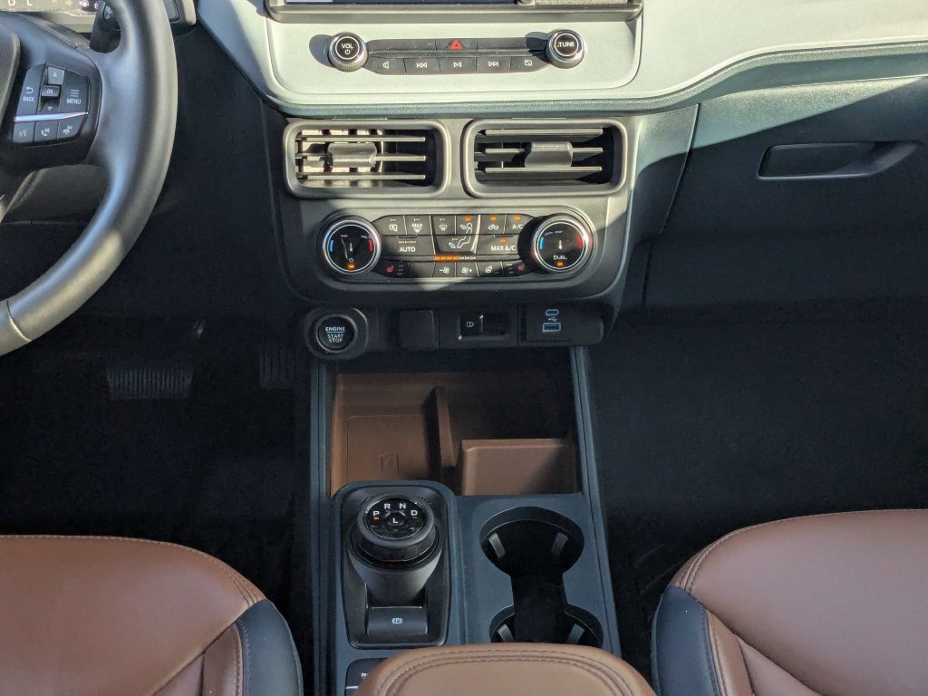 Used 2024 Ford Maverick Lariat w/ FX4 Off-Road Package AWD/4WD image 23