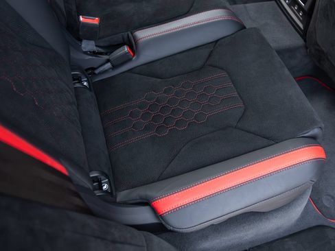 Used 2024 Lamborghini Urus Performante AWD/4WD image 51