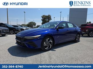 New 2025 Hyundai Elantra Sport image 1