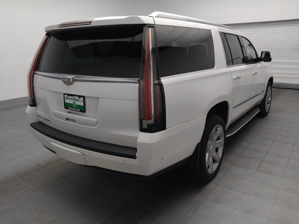 Used 2017 Cadillac Escalade ESV Premium Luxury AWD/4WD image 9