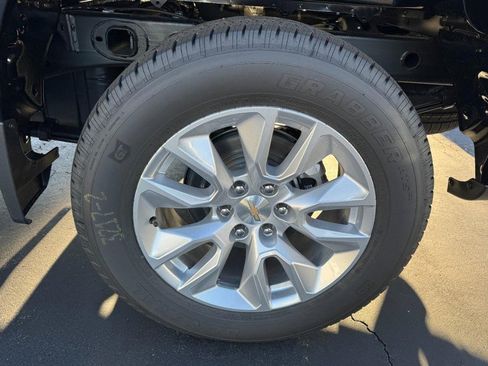 New 2026 Chevrolet Silverado 1500 Custom w/ LPO, Dark Essentials Package image 6