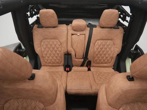 Used 2025 Ford Bronco Badlands AWD/4WD image 28