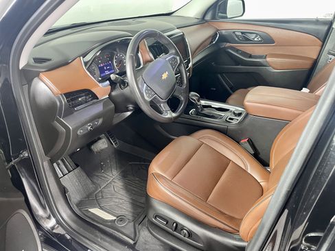 Used 2021 Chevrolet Traverse High Country w/ LPO, Floor Liner Package image 11