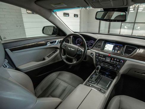 Used 2017 Genesis G80 3.8 image 14