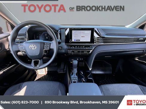 Used 2026 Toyota Camry LE FWD image 13