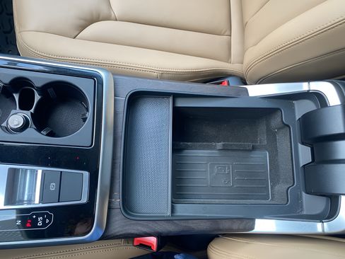 Used 2019 Audi Q8 Premium AWD/4WD image 35