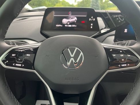 Certified 2023 Volkswagen ID.4 Pro S Plus AWD/4WD image 18